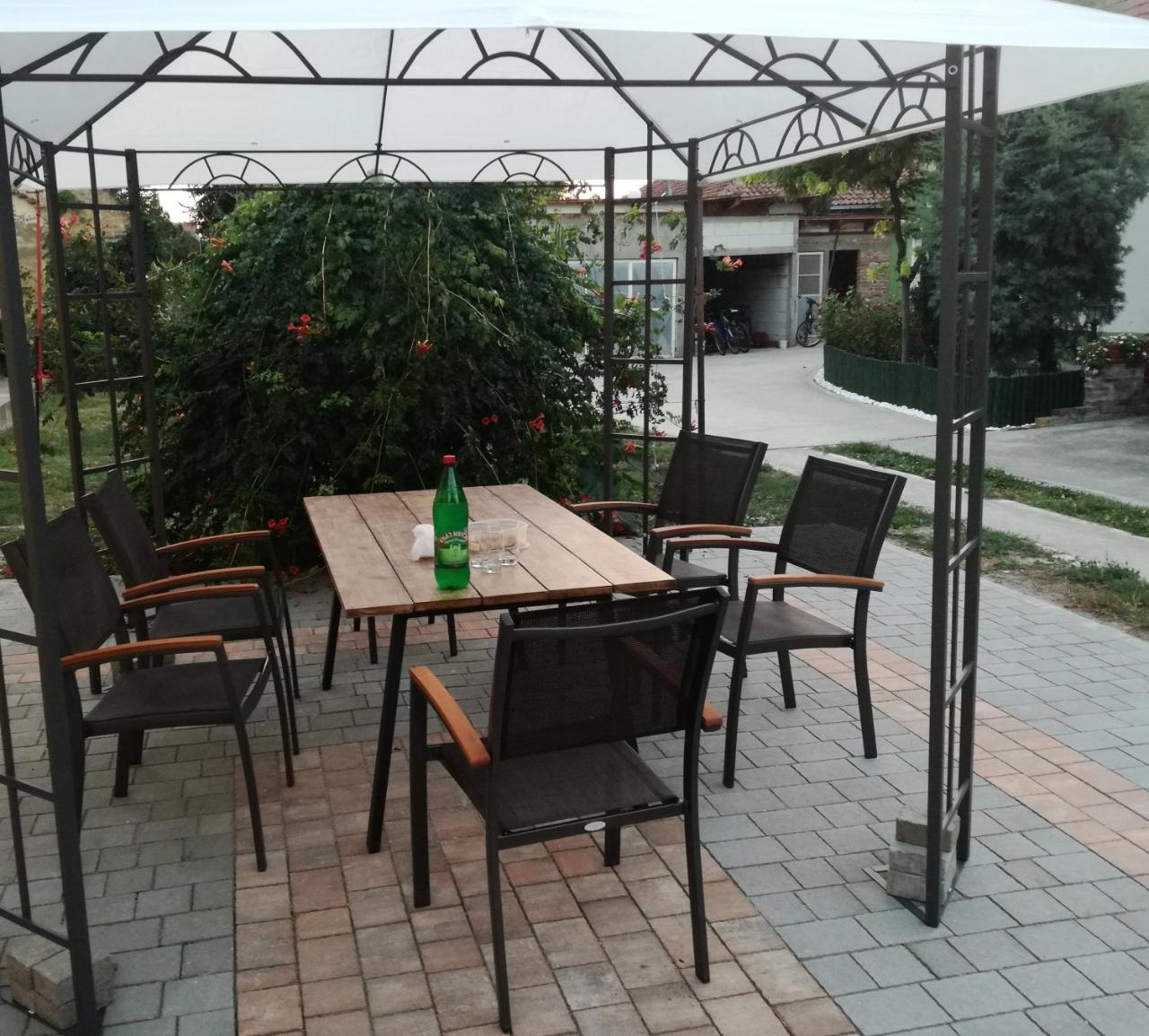Apartmani Maja Beçkerek Dış mekan fotoğraf